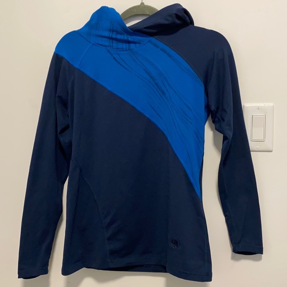Mountain Hard-Wear Women’s FittedLongsleeve Hoodie - Picture 1 of 4